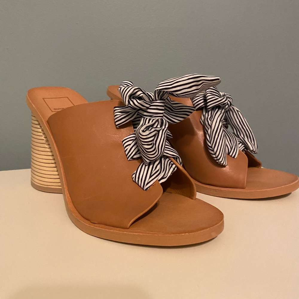 NEW! Dolce Vita Amber Sandal